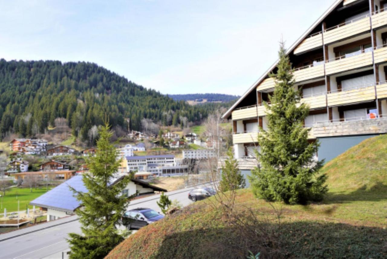 Lovely 1-Bedroom Vacation Studio Apartment With Pool And Sauna Laax Exterior foto