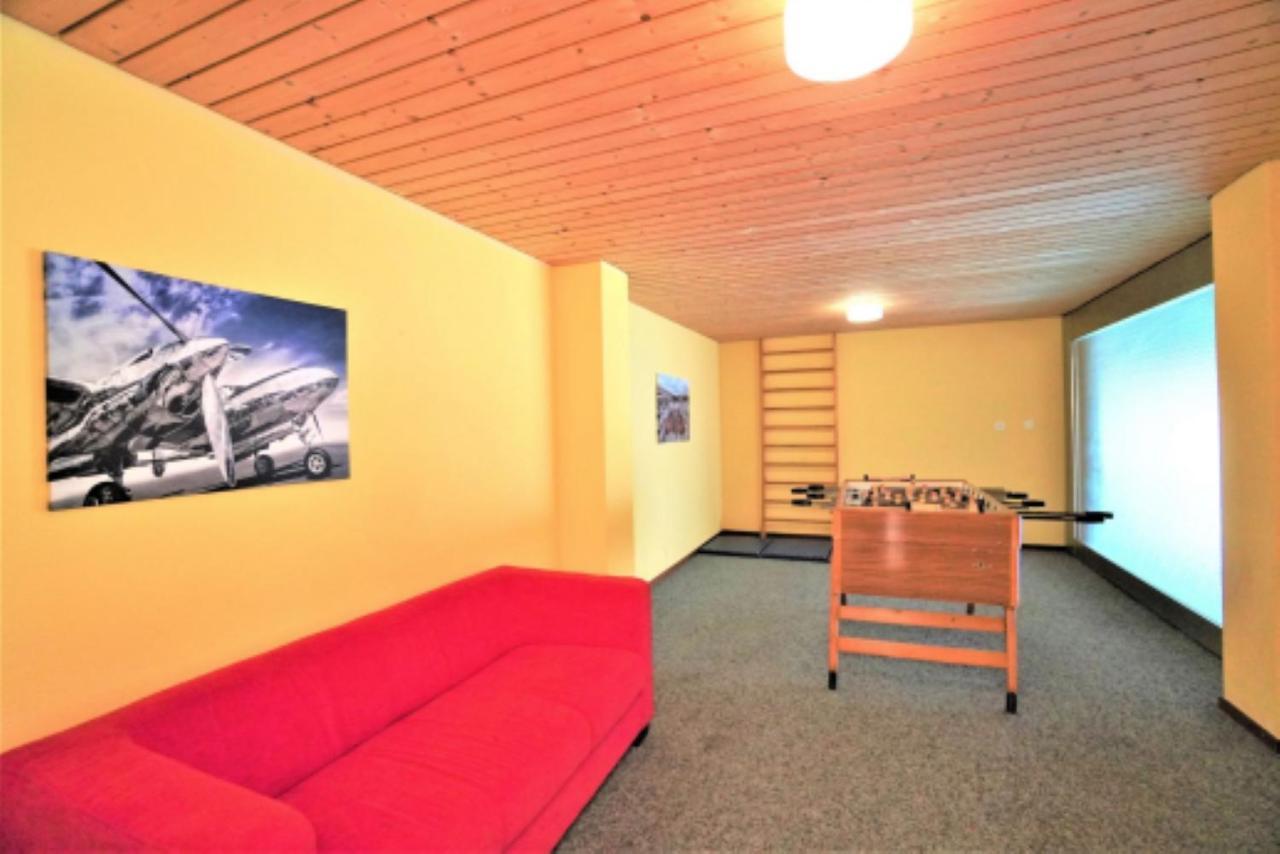 Lovely 1-Bedroom Vacation Studio Apartment With Pool And Sauna Laax Exterior foto